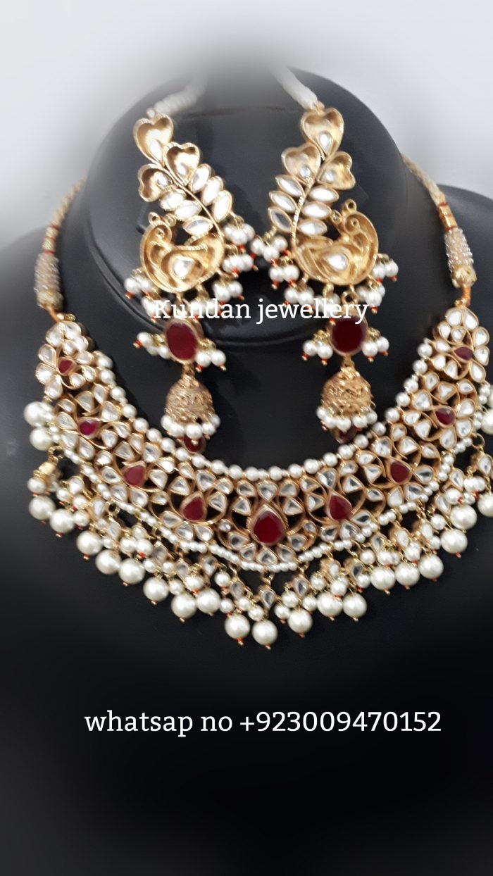 Neckles - Image 1
