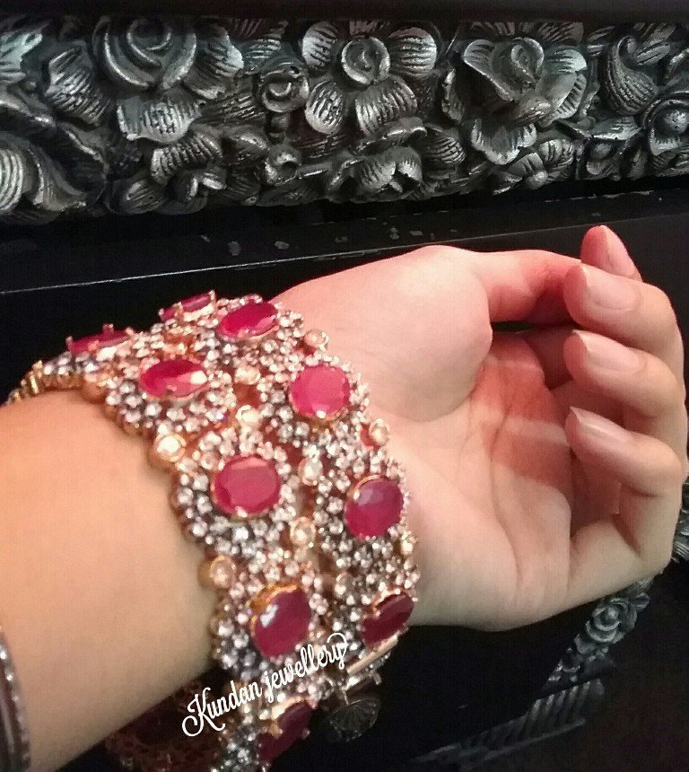 bangles Red Bangles - Image 1
