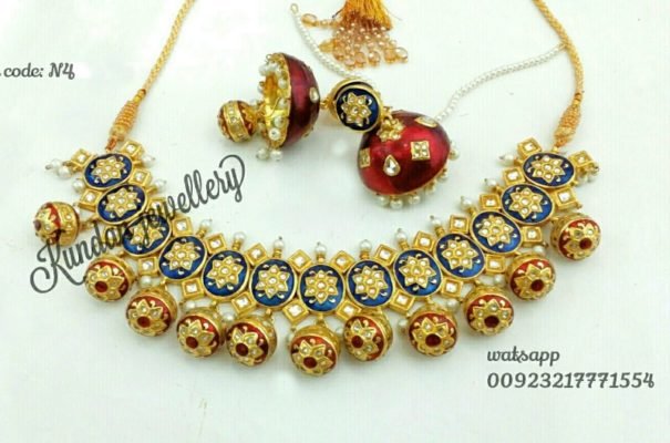 Necklace set