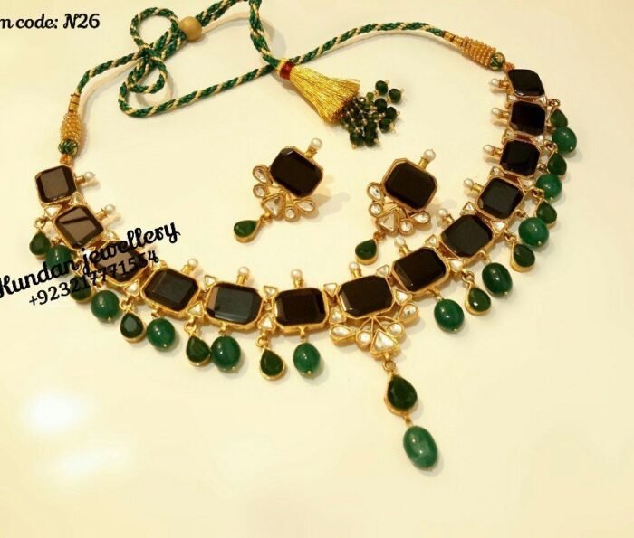 Necklace set - Image 1