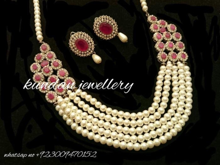 Necklace set - Image 1
