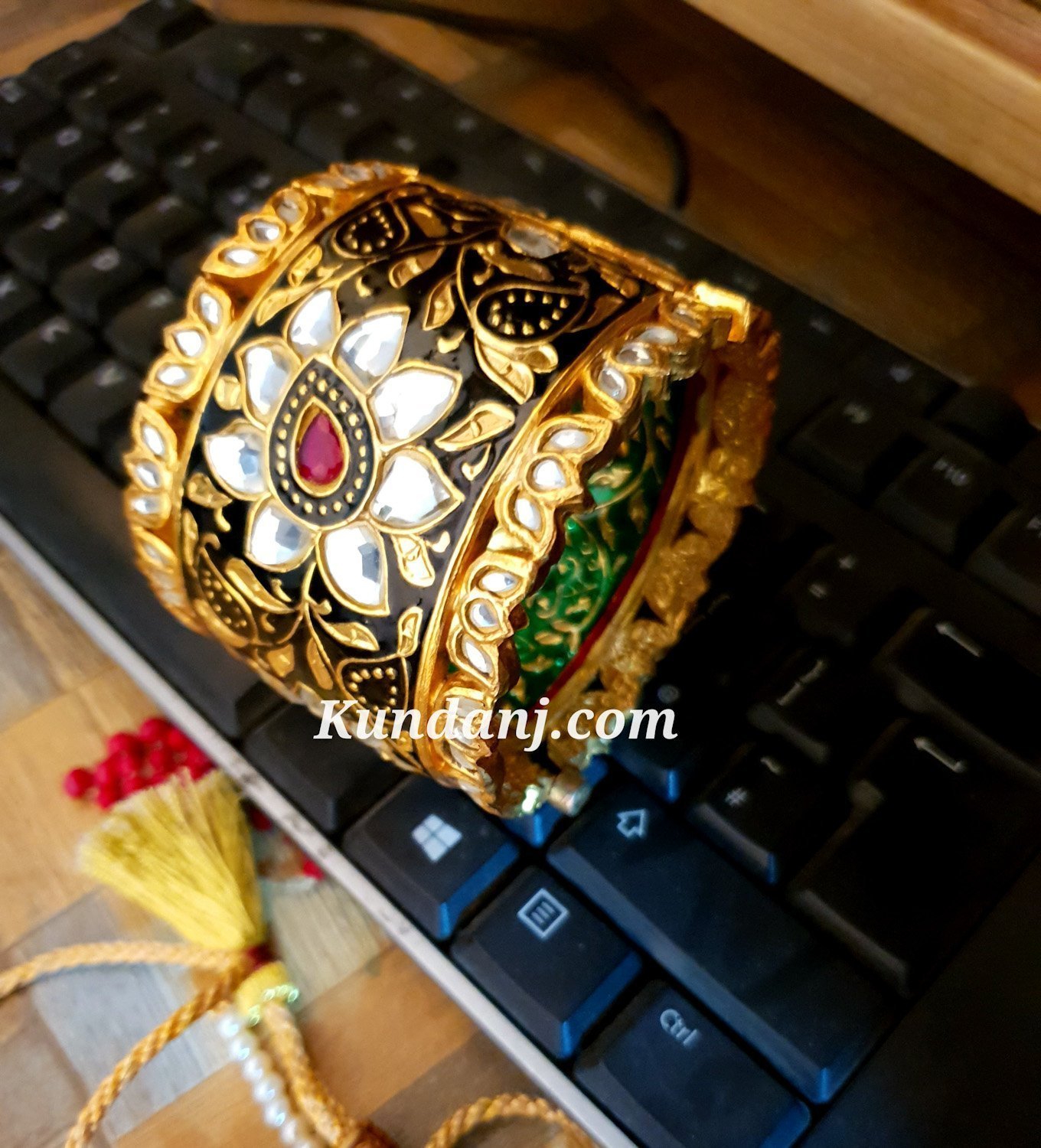 BN42-2 Bangles - Image 2