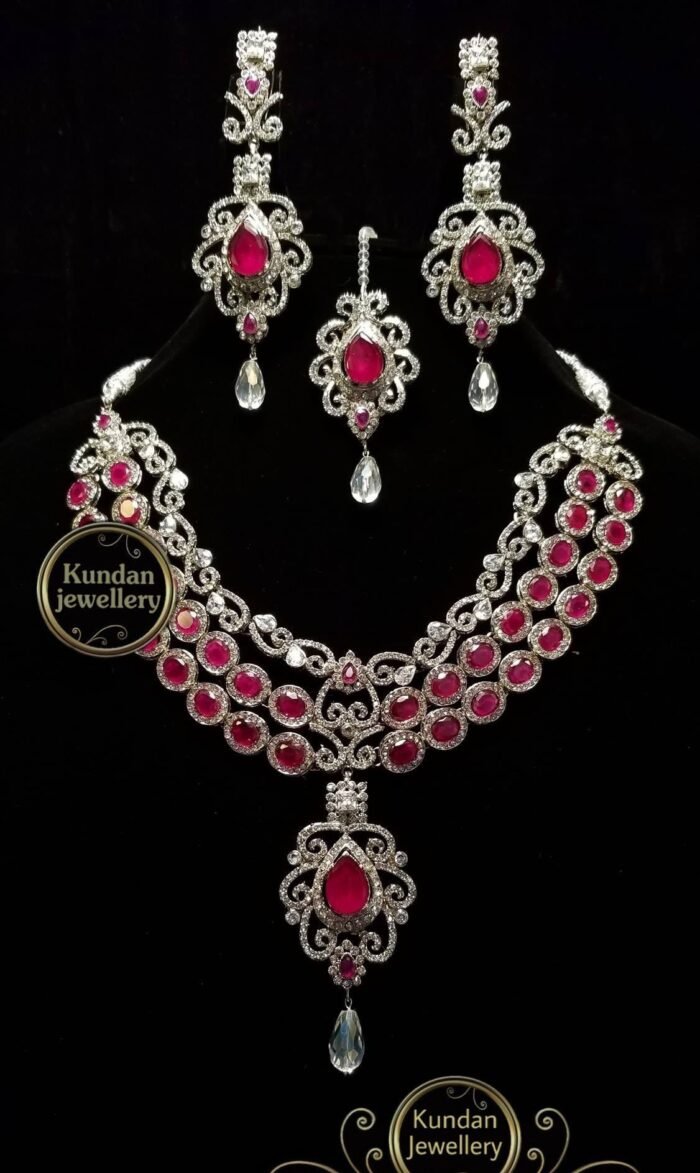 Necklace Set - Image 1