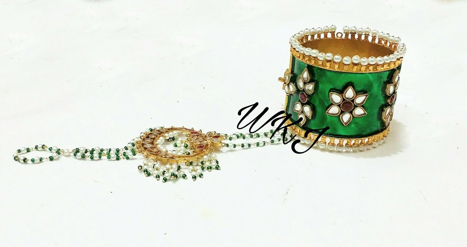 BN64 Bangle - Image 1