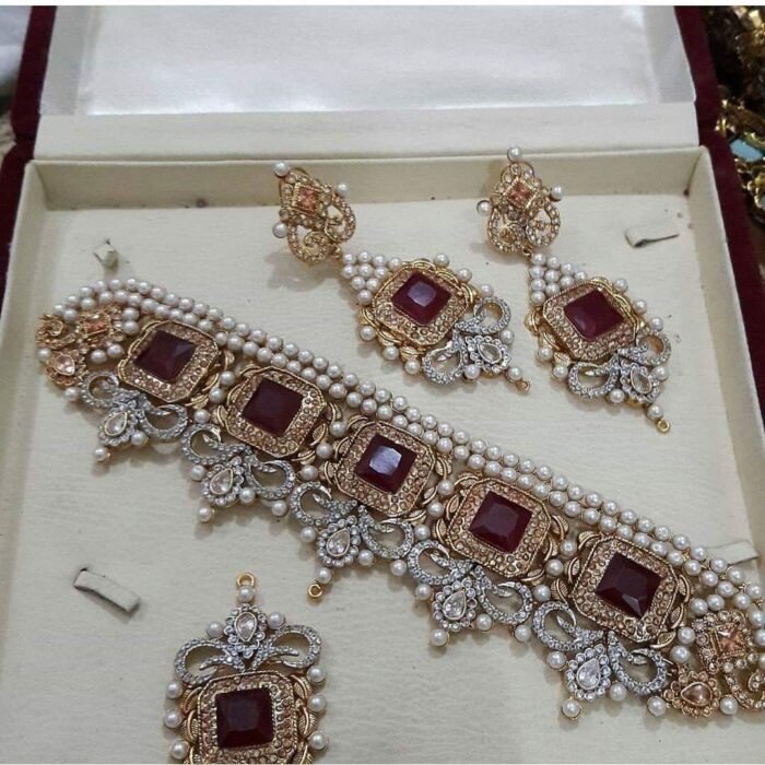 Choker Set - Image 1