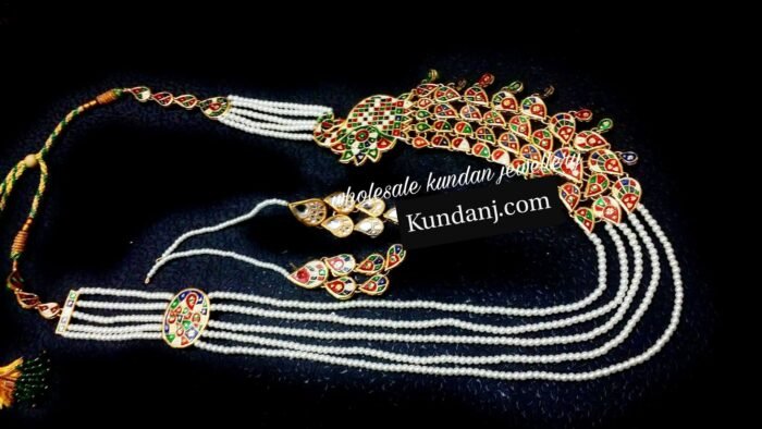 Brooch Set - Image 2