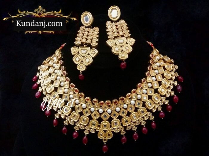 Necklace Set - Image 1