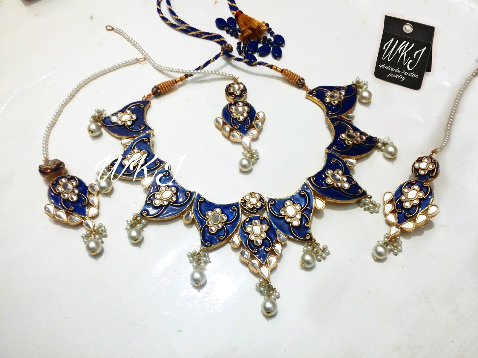 N183 Necklace Set - Image 1