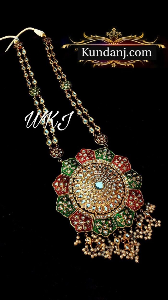 Pendent - Image 1