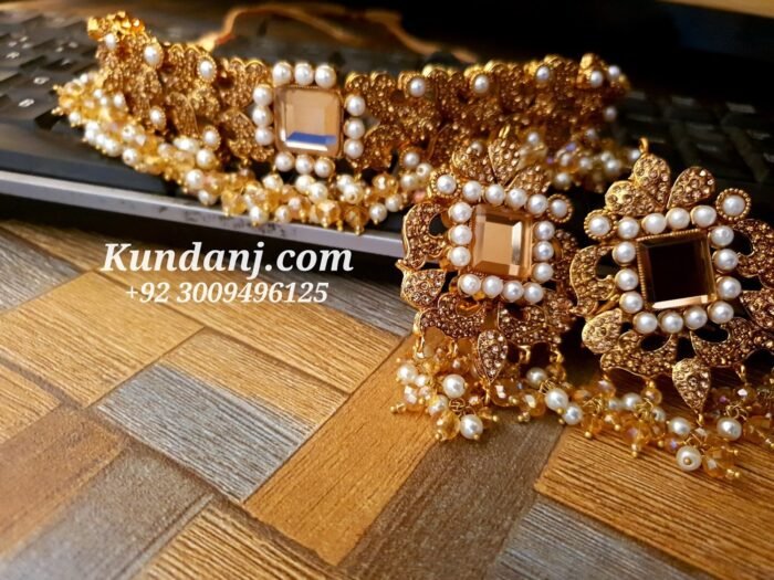 Choker Set - Image 1