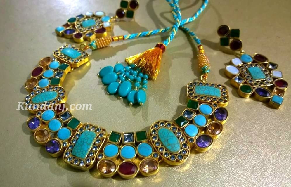 N196 Necklace Set - Image 1