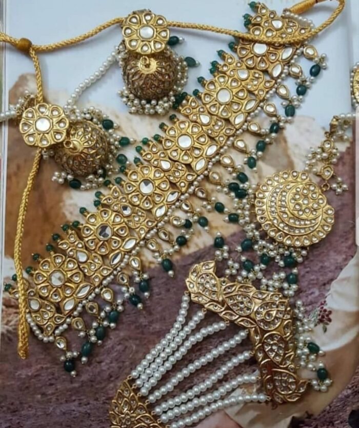 Choker Set - Image 1