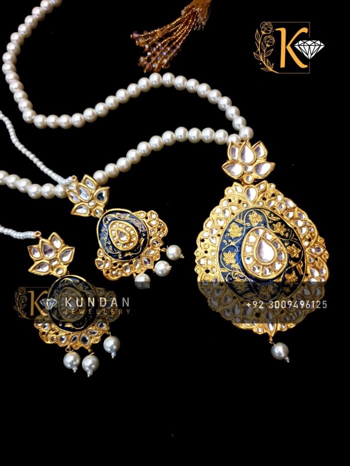Locket Set - Image 1