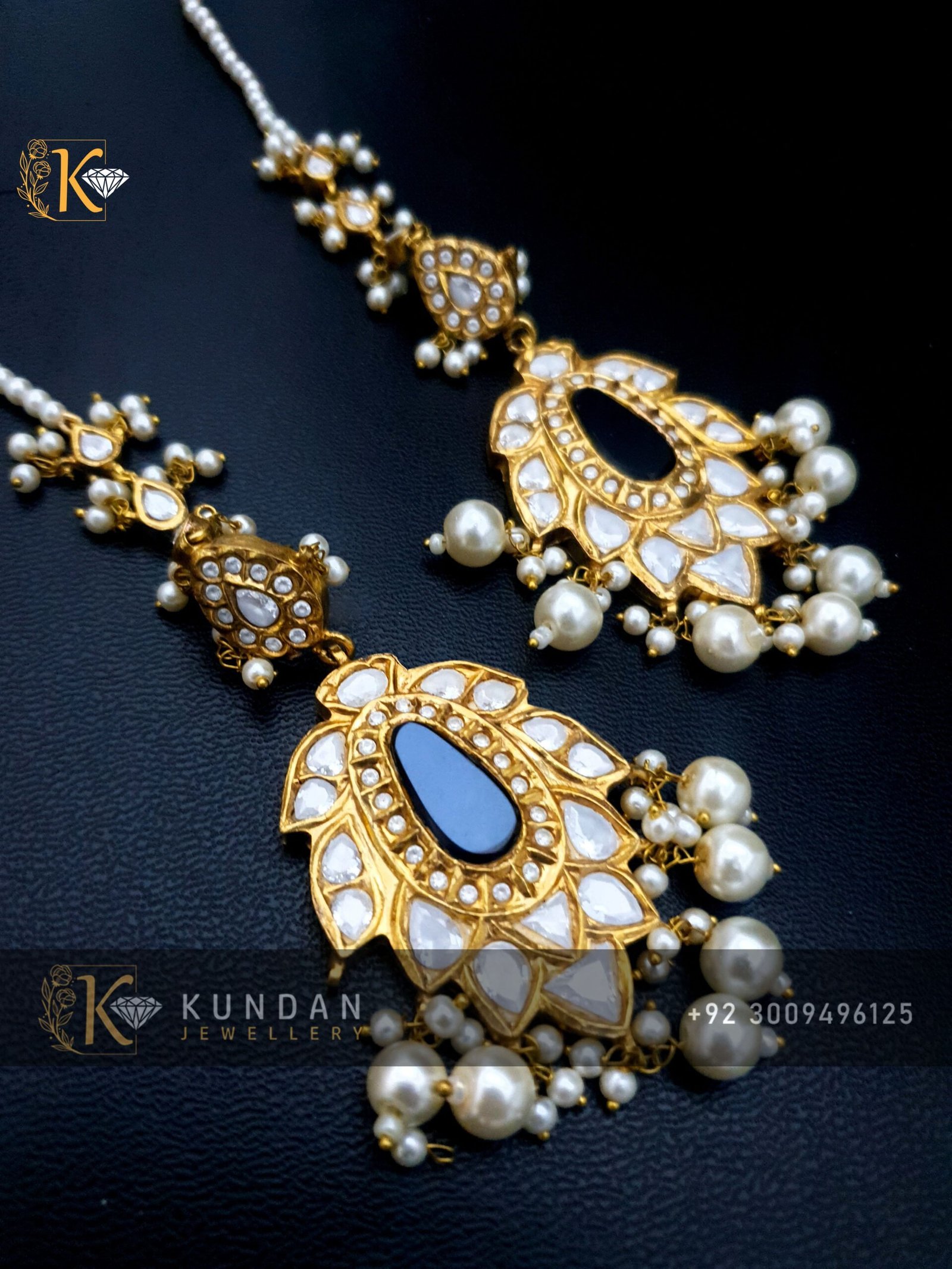 E229-Black Earrings - Image 1