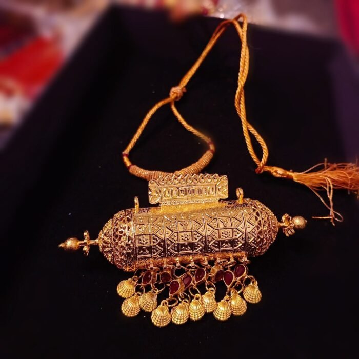 Sindhi Dholna Set - Image 3