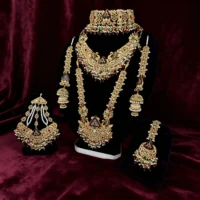 Royal Heirloom Antique Bridal Statement Set - Image 2