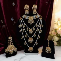 Pearl Cascade Antique Royal Bridal Set - Image 2