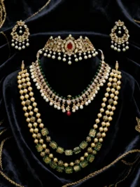 Emerald Heirloom Pearl Bridal Set